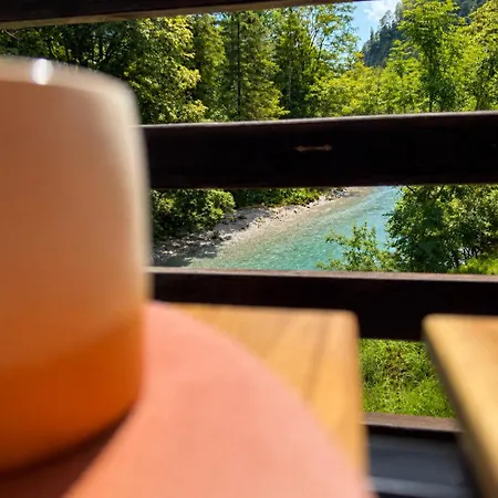 Haus Am Fluss - Alpinlake * Grünau im Almtal
