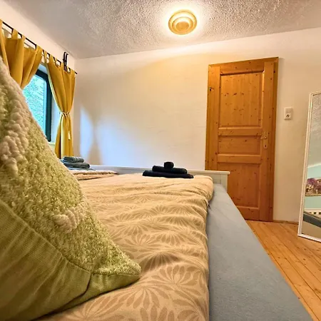 Haus Am Fluss - Alpinlake Apartamento *