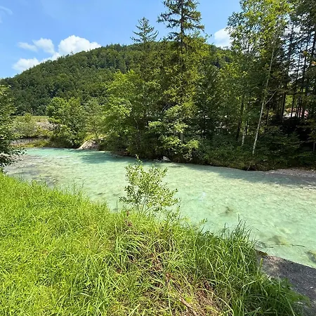 Haus Am Fluss - Alpinlake * Grünau im Almtal